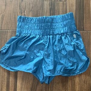 Free People Movement shorts (L)
